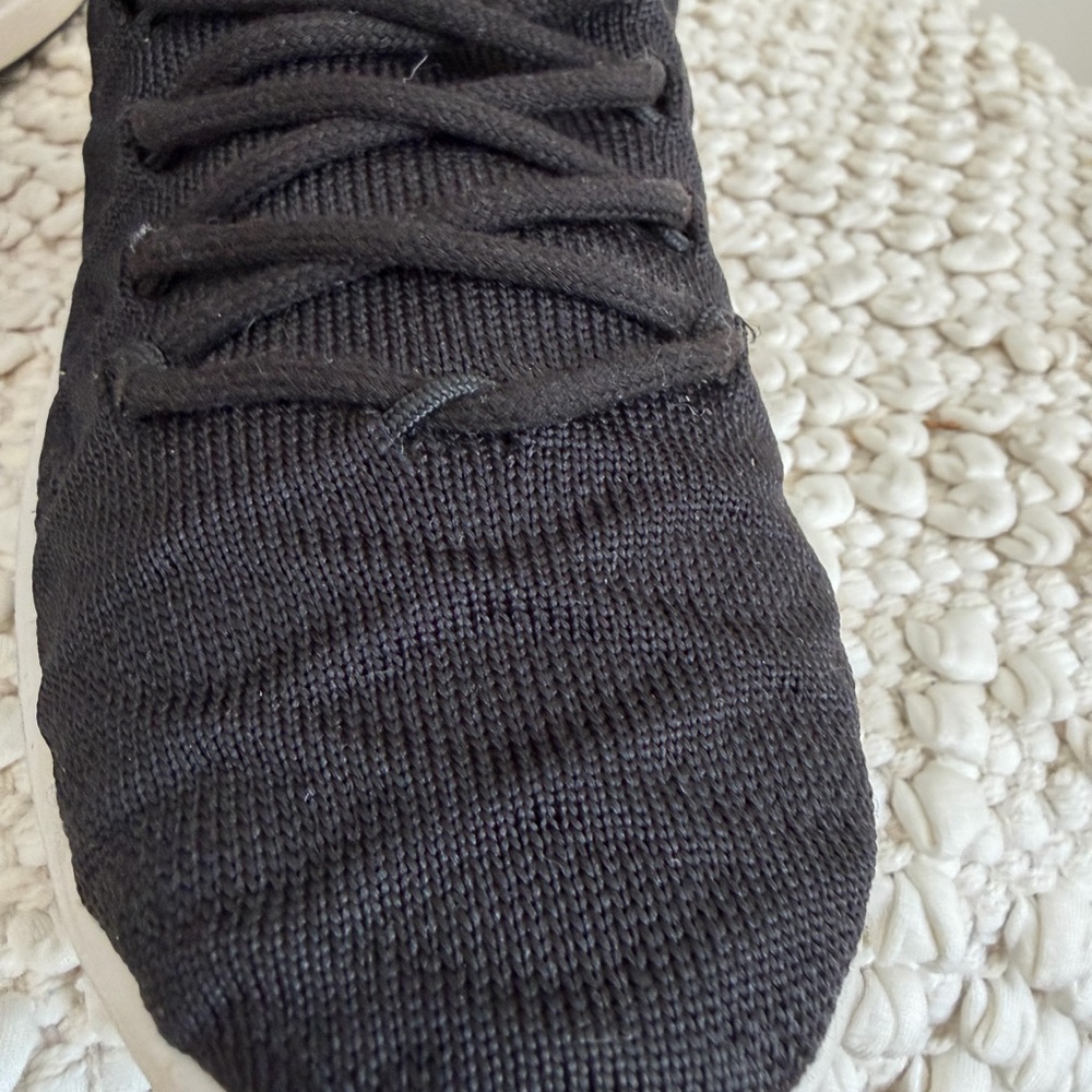 Authentic CHANEL Black ribbed knit lace up sneakers 38 1/2 - Picture 9 of 16